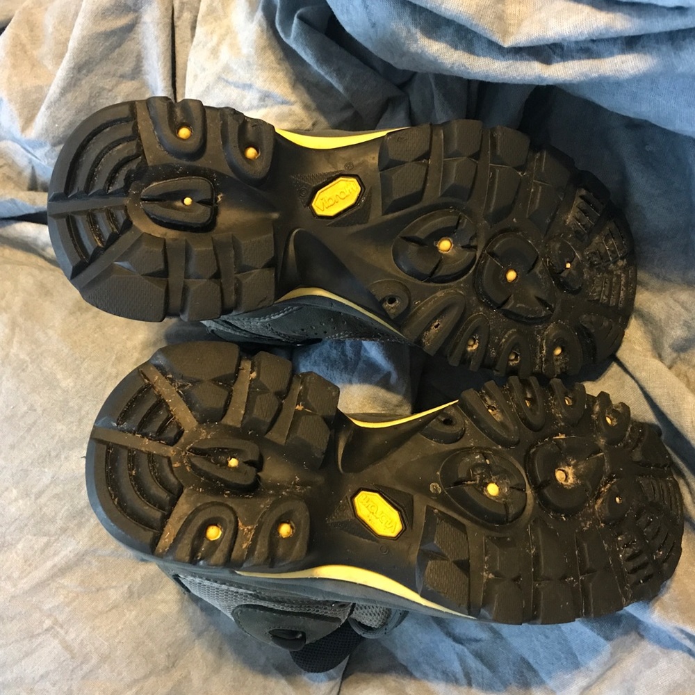 GoreTex Vasque Hiking Boots Leather - Picture 3 of 5